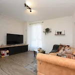 Feel Good Apartment & Studio